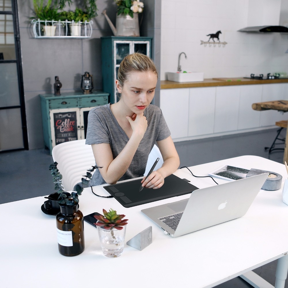 GAOMON M10K 2018Version-Tablette Graphique 10 x 6.25 Pouces avec Stylet Passif et 8192 Niveaux de Pression