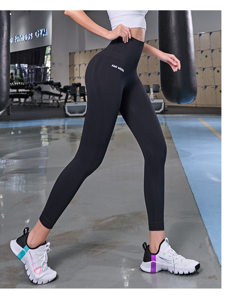 Leggings femmes pantalons Push-Up collants de gymnastique Sexy ventre contrôle Sport Yoga pantalon taille haute Legging Fitness course Capri pantalon 2020