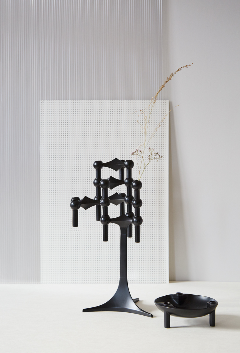 Bougeoir en métal doré